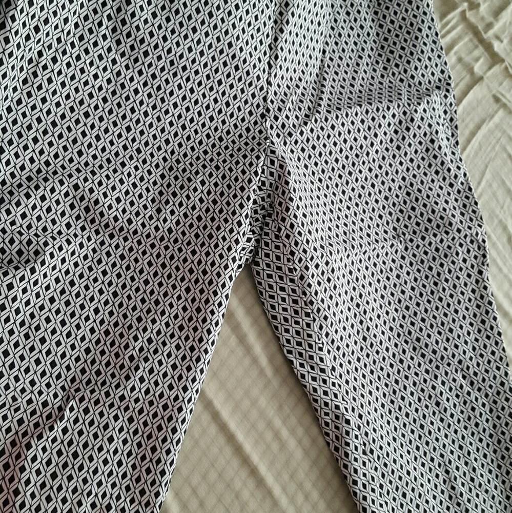 Dressy capri pants